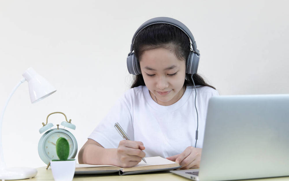 广州新华学院2022年普通专升本招生简章